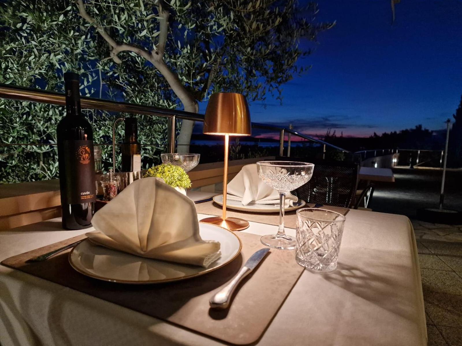 Pension Augustino Miletici Экстерьер фото