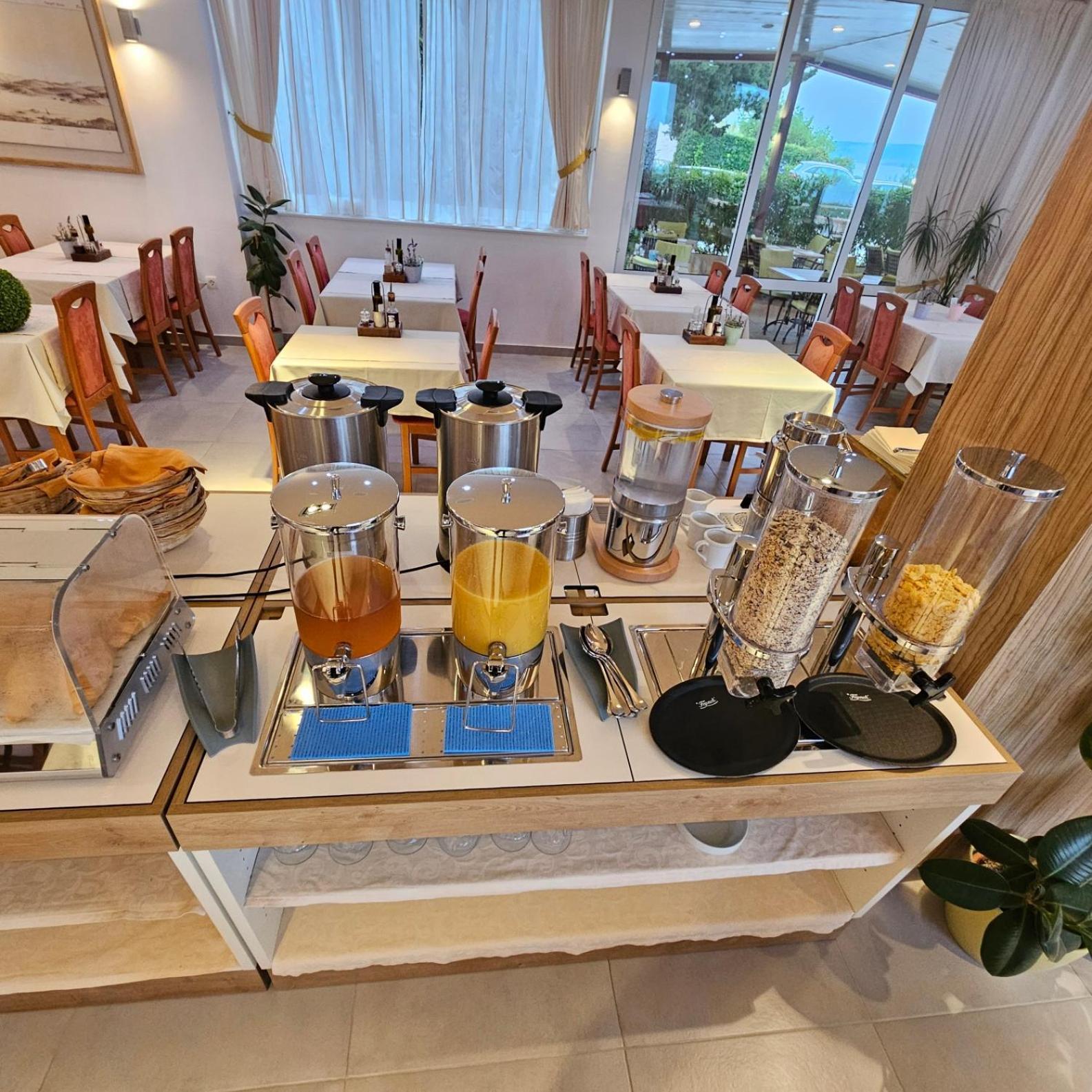 Pension Augustino Miletici Экстерьер фото