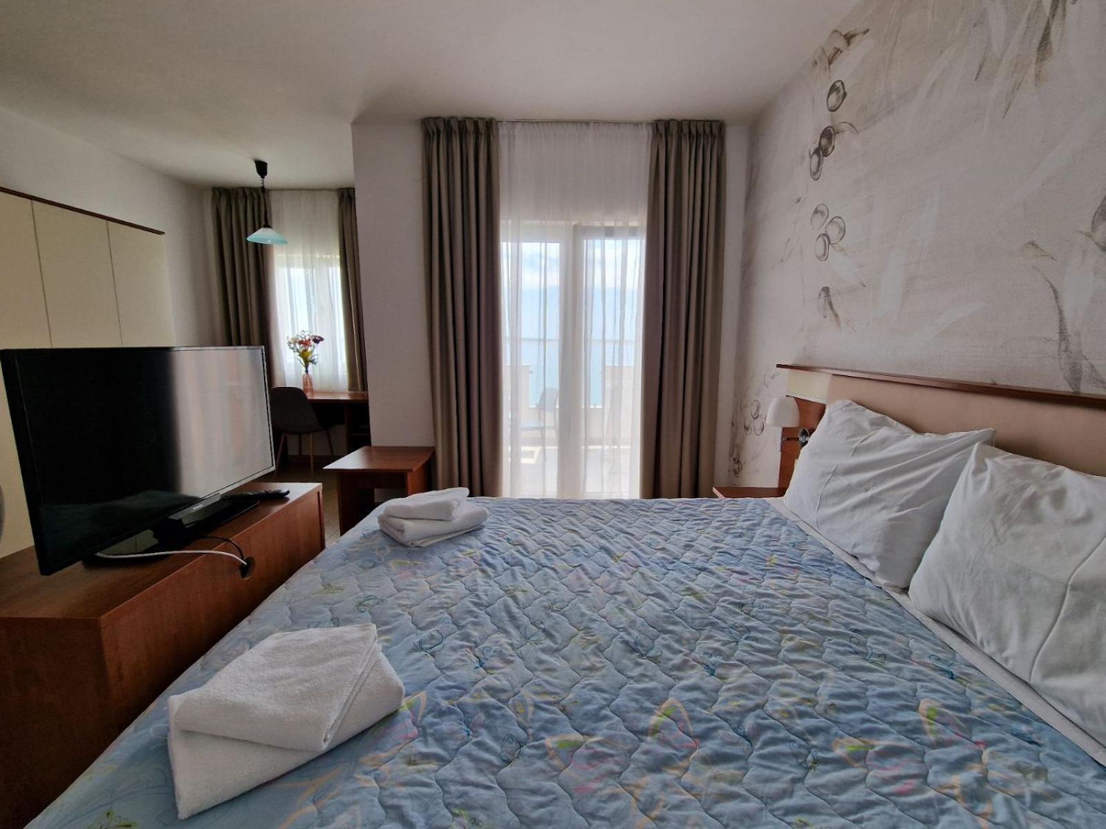 Pension Augustino Miletici Экстерьер фото